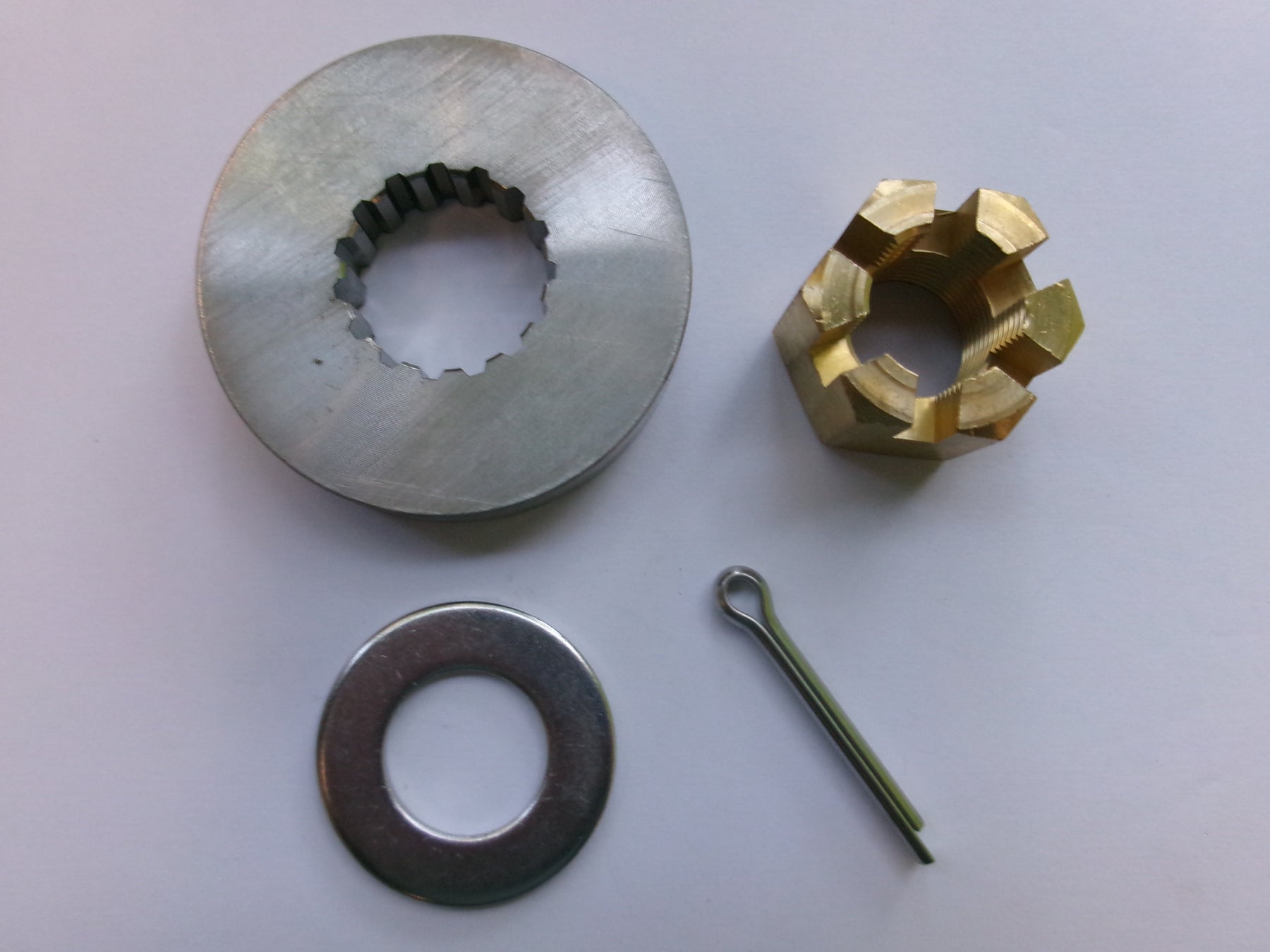 YAMAHA PROP NUT & SPACER KIT 6G5-W4599-00-00