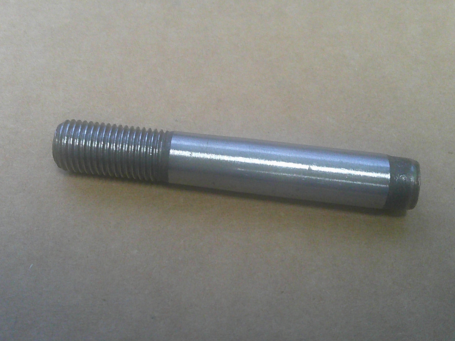 Evinrude Johnson Stud,.013 O/S 3853147