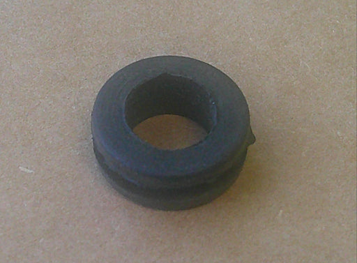 Evinrude Johnson grommet 0302498