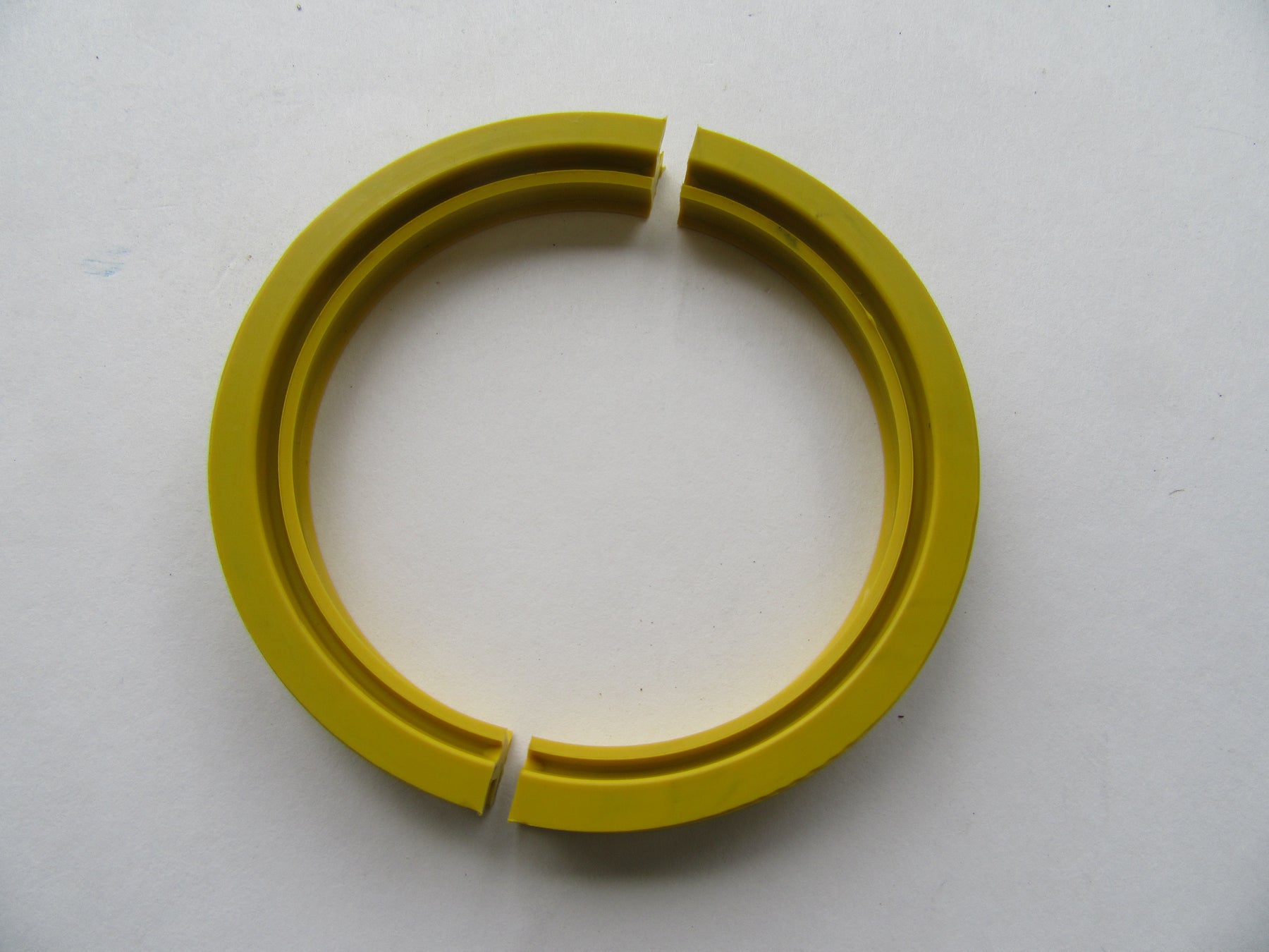 16.51-10016 RH ROTATION REAR MAIN SEAL